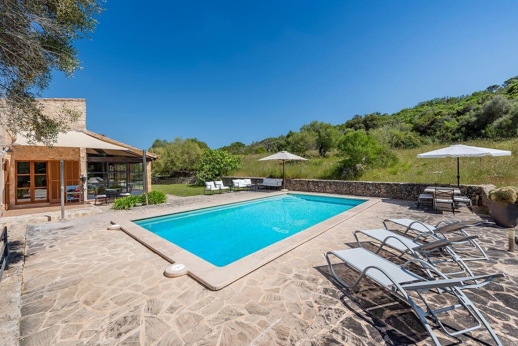 3 quarto Quinta/Casa Rural para venda em Son Servera com piscina - 1 980 000 € (Ref: 9873071)