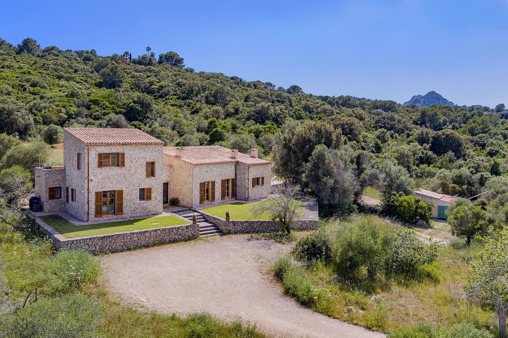 3 quarto Quinta/Casa Rural para venda em Son Servera com piscina - 1 980 000 € (Ref: 9873071)