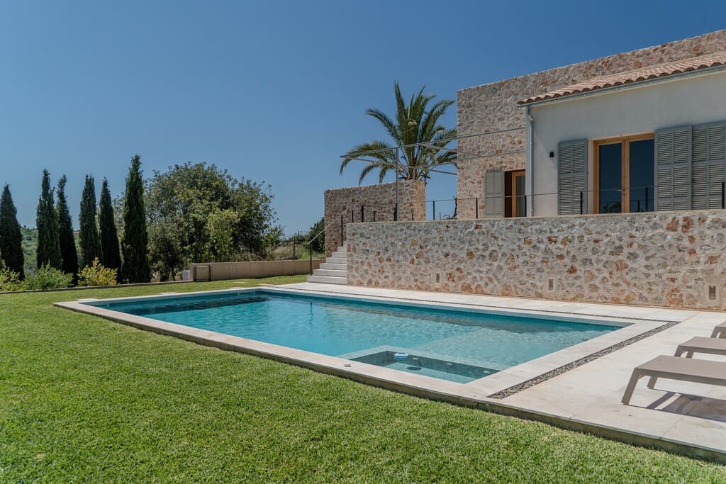 4 quarto Quinta/Casa Rural para venda em Sant Llorenc des Cardassar com piscina - 2 690 000 € (Ref: 9875798)