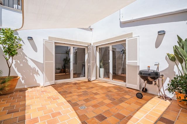 4 sypialnia Dom na sprzedaż w Consell z garażem - 850 000 € (Ref: 9875799)