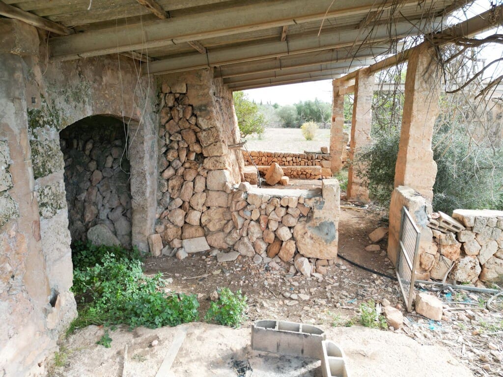 Terreno para Construção para venda em Llucmajor - 690 000 € (Ref: 9891849)
