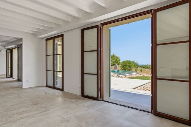4 soveværelse Villa til salg i Sant Llorenç des Cardassar med swimmingpool - € 2.810.000 (Ref: 9906952)