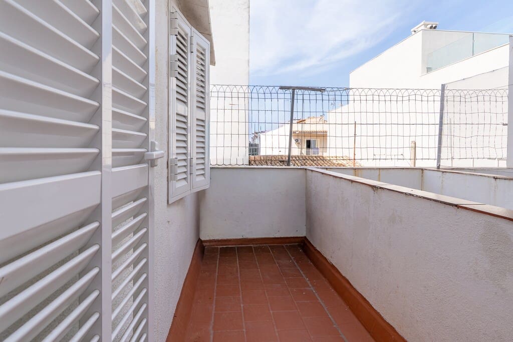 3 bedroom Apartment for sale in Pollensa / Pollenca - € 699,000 (Ref: 9915361)