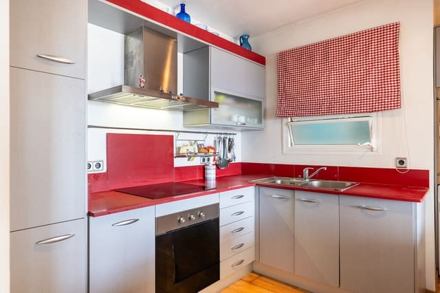 3 bedroom Apartment for sale in Port de Pollença, Pollensa / Pollença - € 699,000 (Ref: 9915361)