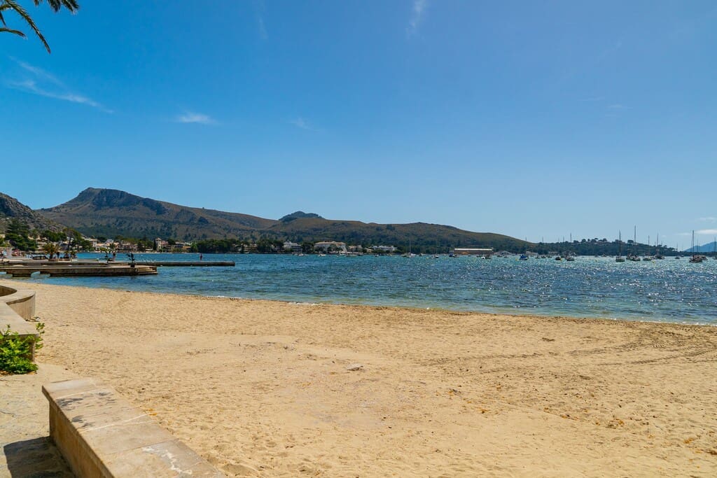 3 bedroom Apartment for sale in Pollensa / Pollenca - € 699,000 (Ref: 9915361)