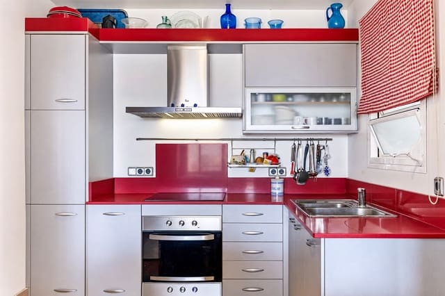 3 bedroom Apartment for sale in Port de Pollença, Pollensa / Pollença - € 699,000 (Ref: 9915361)