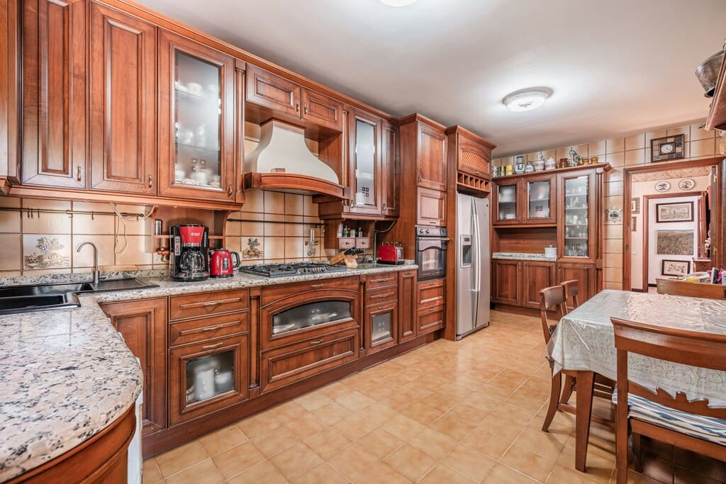 5 sypialnia Finka/Dom wiejski na sprzedaż w Puigpunyent z basenem garażem - 3 500 000 € (Ref: 9920041)