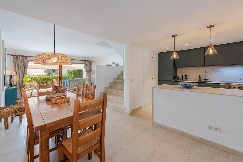 Casa de 4 habitaciones en Pollensa / Pollença en venta con piscina garaje - 1.650.000 € (Ref: 9921863)