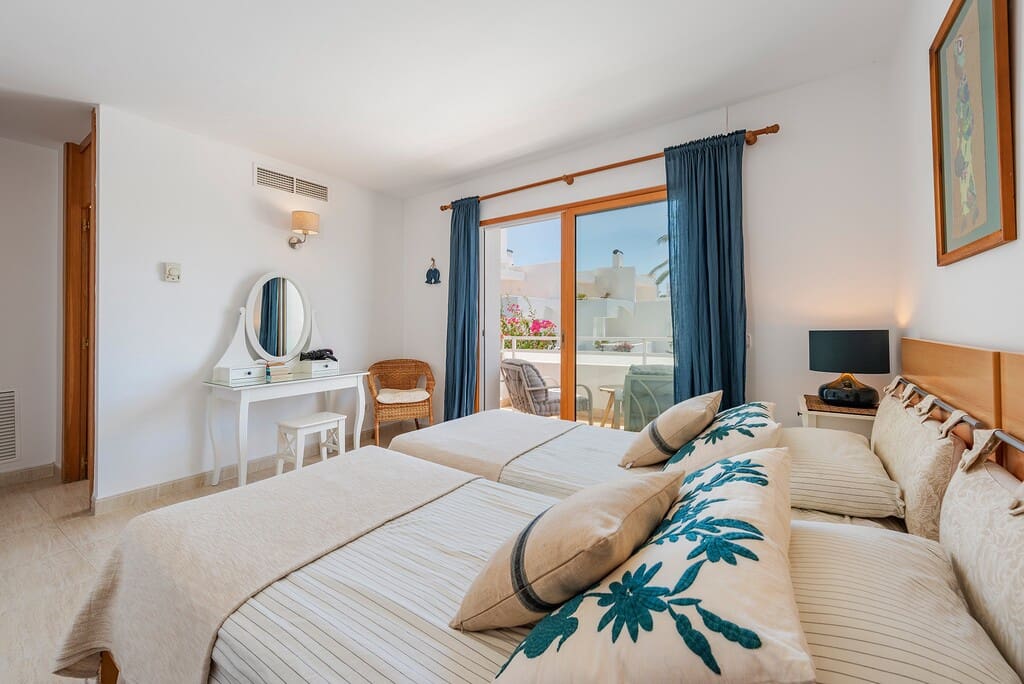 Casa de 4 habitaciones en Pollensa / Pollença en venta con piscina garaje - 1.650.000 € (Ref: 9921863)