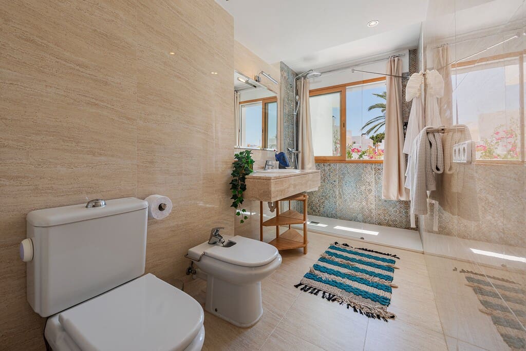 Casa de 4 habitaciones en Pollensa / Pollença en venta con piscina garaje - 1.650.000 € (Ref: 9921863)