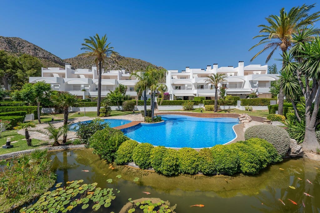 Casa de 4 habitaciones en Pollensa / Pollença en venta con piscina garaje - 1.650.000 € (Ref: 9921863)