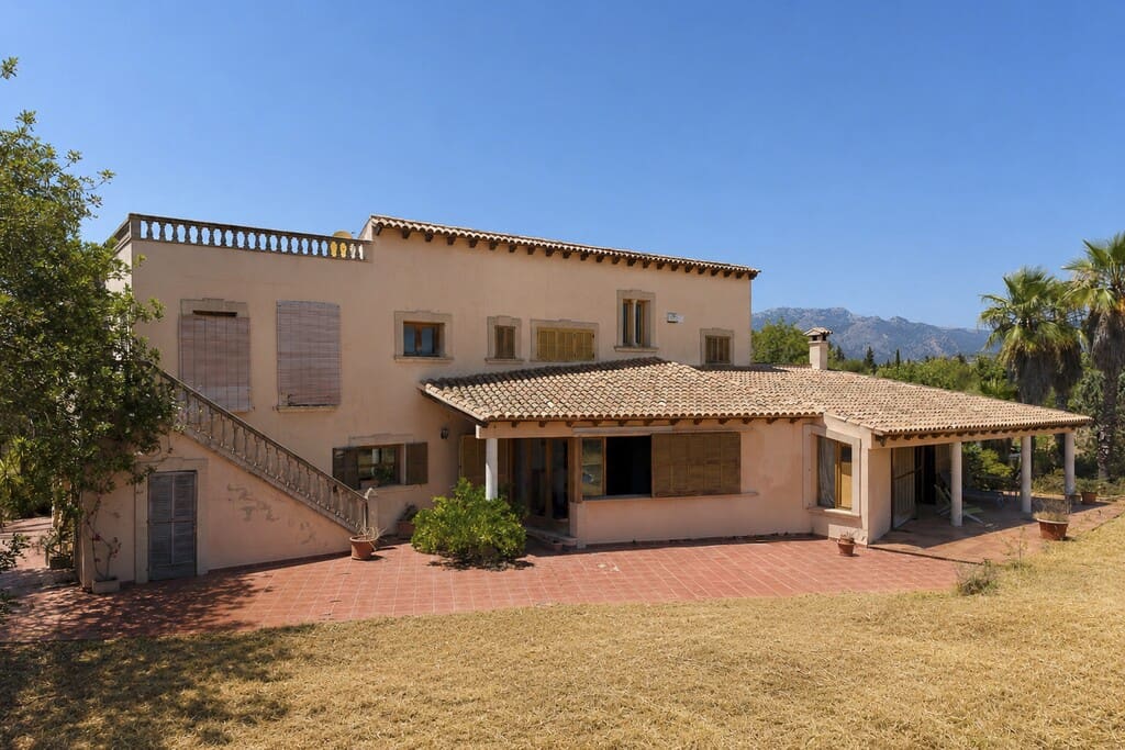 5 bedroom Villa for sale in Marratxi with pool - € 1,890,000 (Ref: 9935999)