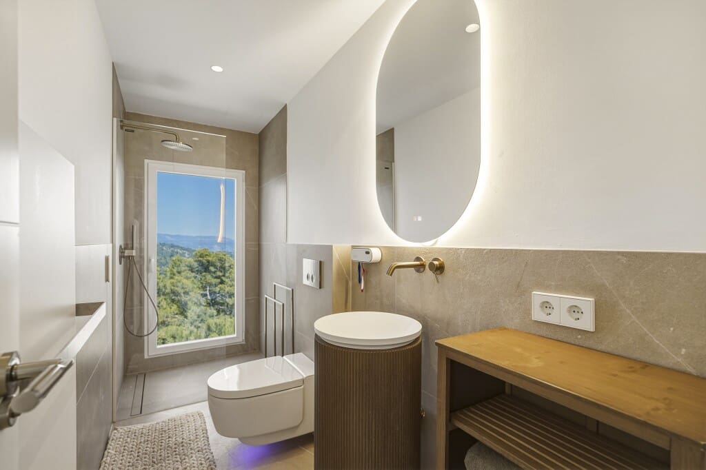 4 bedroom Villa for sale in Esporles with pool garage - € 1,499,000 (Ref: 9937648)