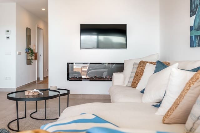 2 slaapkamer Appartement te koop in Cala Vinyes / Cala Vinyas / Cala Viñas, Calvià met zwembad - € 925.000 (Ref: 9947398)