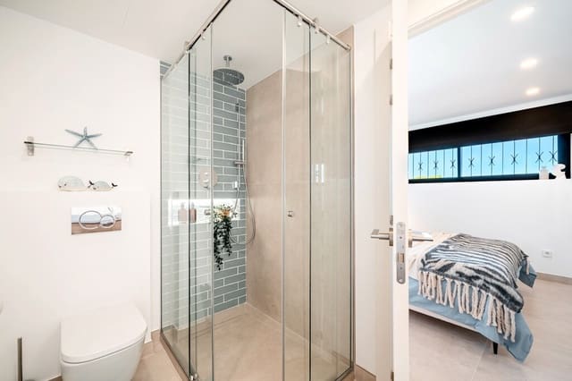 2 slaapkamer Appartement te koop in Cala Vinyes / Cala Vinyas / Cala Viñas, Calvià met zwembad - € 925.000 (Ref: 9947398)