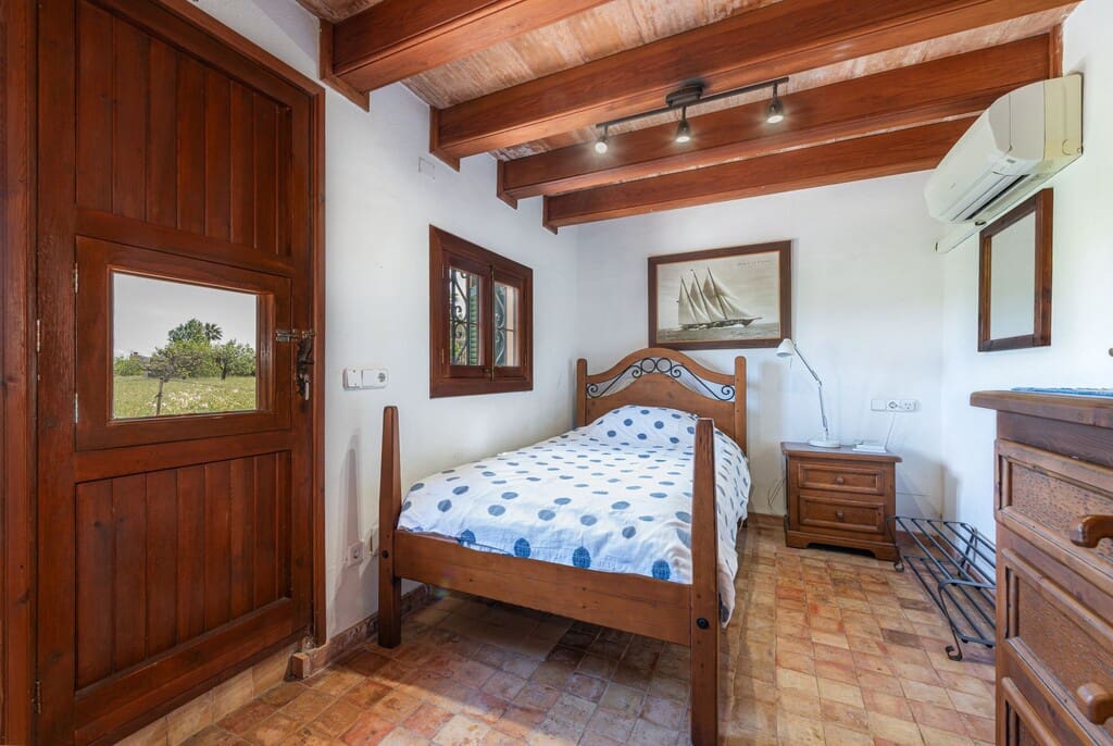 4 bedroom Finca/Country House for sale in Pollensa / Pollenca with pool - € 895,000 (Ref: 9957583)