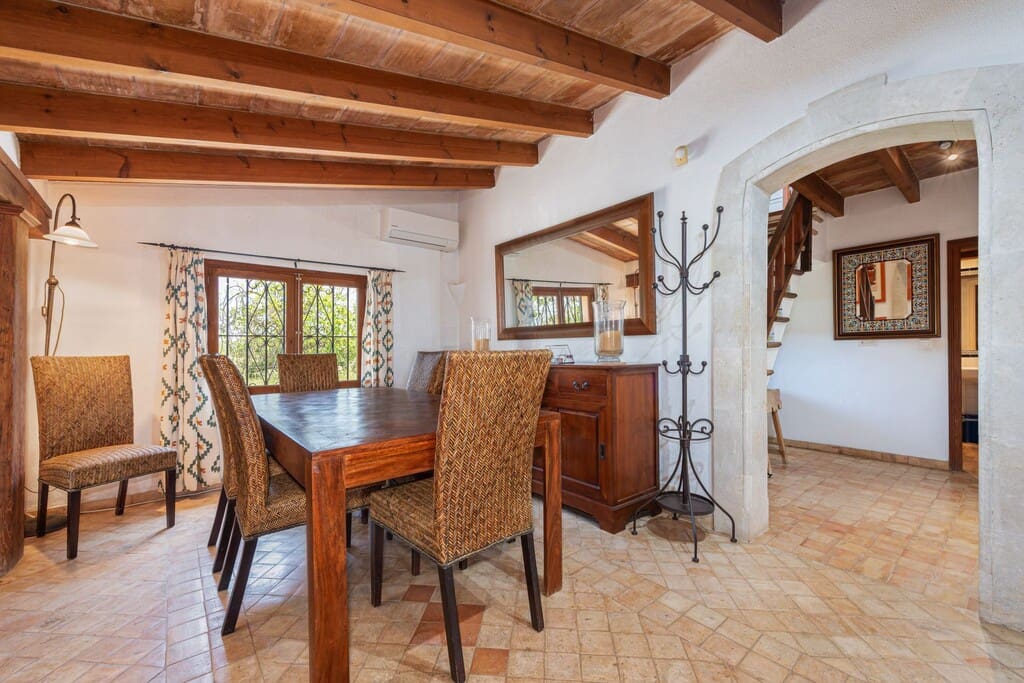 4 bedroom Finca/Country House for sale in Pollensa / Pollenca with pool - € 895,000 (Ref: 9957583)