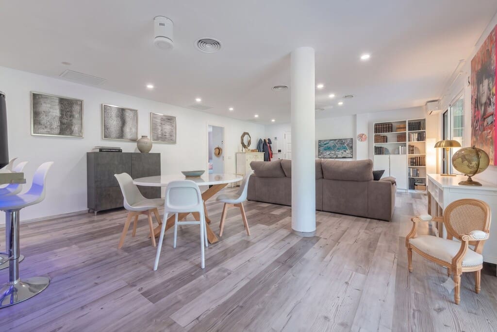 4 soveværelse Lejlighed til salg i Pollensa / Pollenca med swimmingpool - € 845.000 (Ref: 9966290)