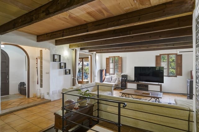 13 soveværelse Finca/Landehus til salg i Pollensa / Pollença med swimmingpool - € 4.950.000 (Ref: 9966292)