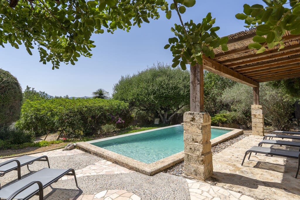 13 soveværelse Finca/Landehus til salg i Pollensa / Pollenca med swimmingpool - € 4.950.000 (Ref: 9966292)