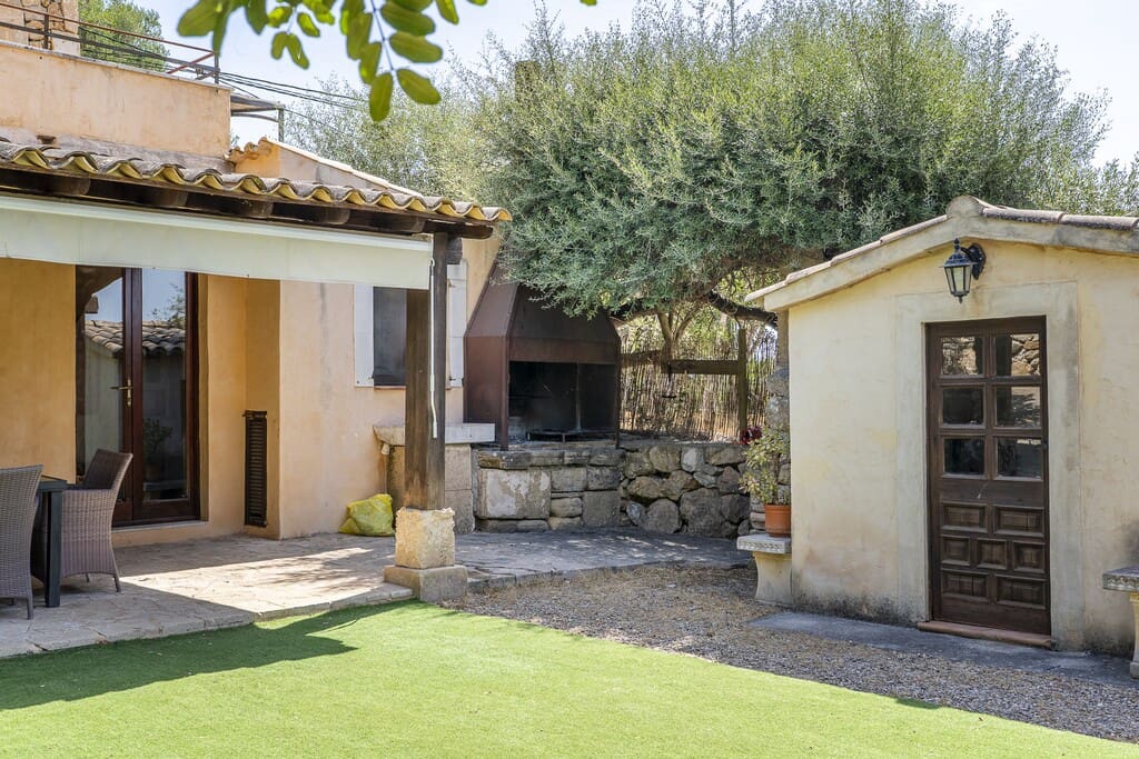 13 soveværelse Finca/Landehus til salg i Pollensa / Pollenca med swimmingpool - € 4.950.000 (Ref: 9966292)
