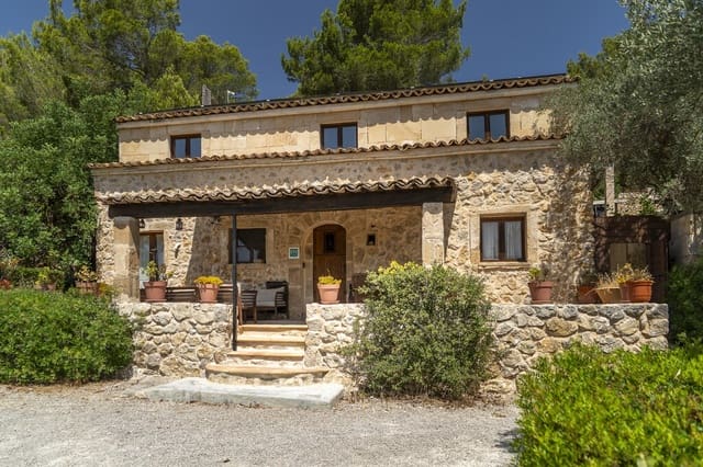 13 soveværelse Finca/Landehus til salg i Pollensa / Pollença med swimmingpool - € 4.950.000 (Ref: 9966292)