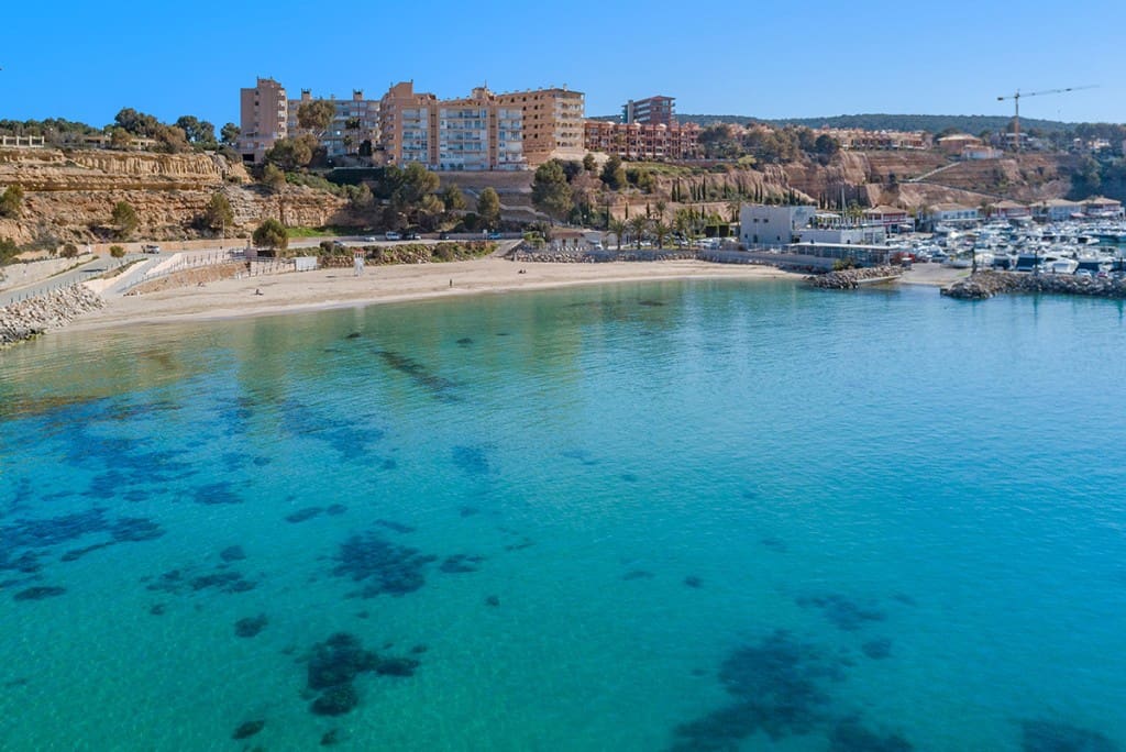 3 sypialnia Willa na sprzedaż w El Toro / Port Adriano z basenem - 1 750 000 € (Ref: 9972948)