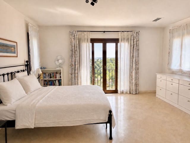 3 soverom Finca/Herregård til salgs i Ses Salines med svømmebasseng garasje - € 2 400 000 (Ref: 9974937)