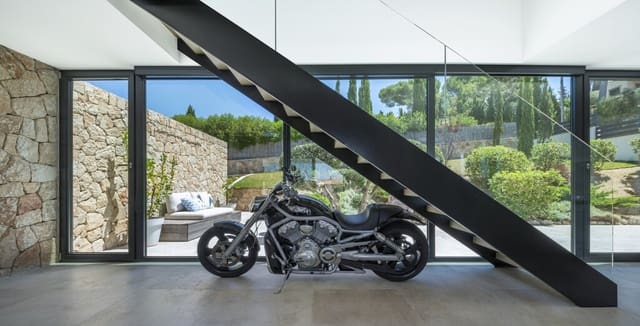 Chalet de 5 habitaciones en Mal Pas-Bon Aire, Alcúdia en venta con piscina - 2.990.000 € (Ref: 9978448)