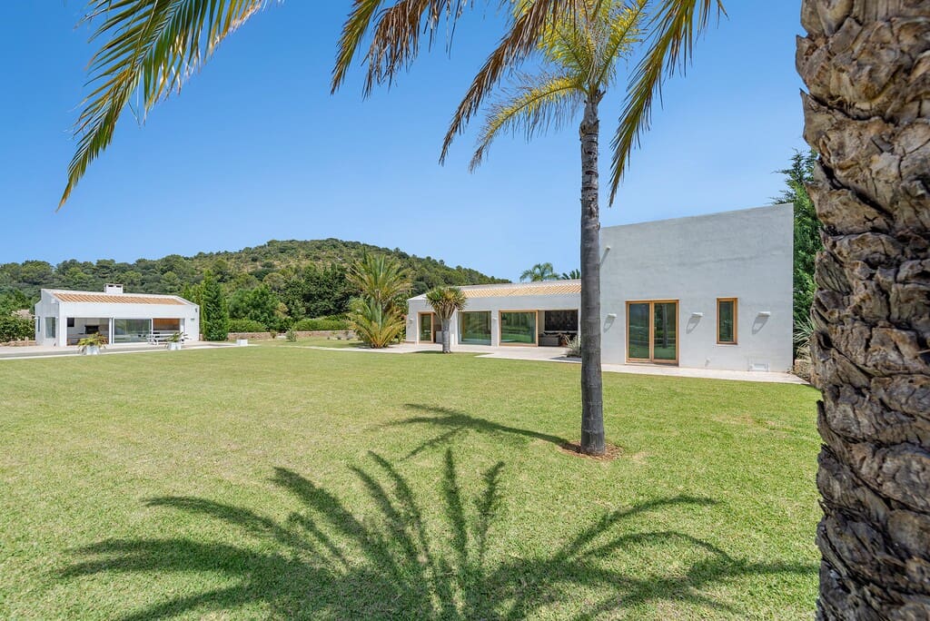 Finca/Casa Rural de 6 habitaciones en Pollensa / Pollença en venta con piscina - 4.950.000 € (Ref: 9981855)