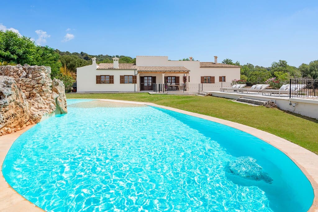 5 slaapkamer Finca/Landhuis te koop in Manacor met zwembad garage - € 1.998.000 (Ref: 9998159)
