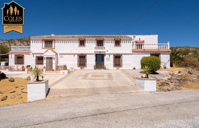 6 slaapkamer Finca/Landhuis te koop in Oria met zwembad garage - € 370.000 (Ref: 10021445)