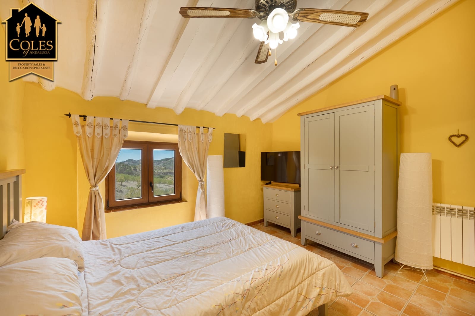 6 slaapkamer Finca/Landhuis te koop in Oria met zwembad garage - € 370.000 (Ref: 10021445)