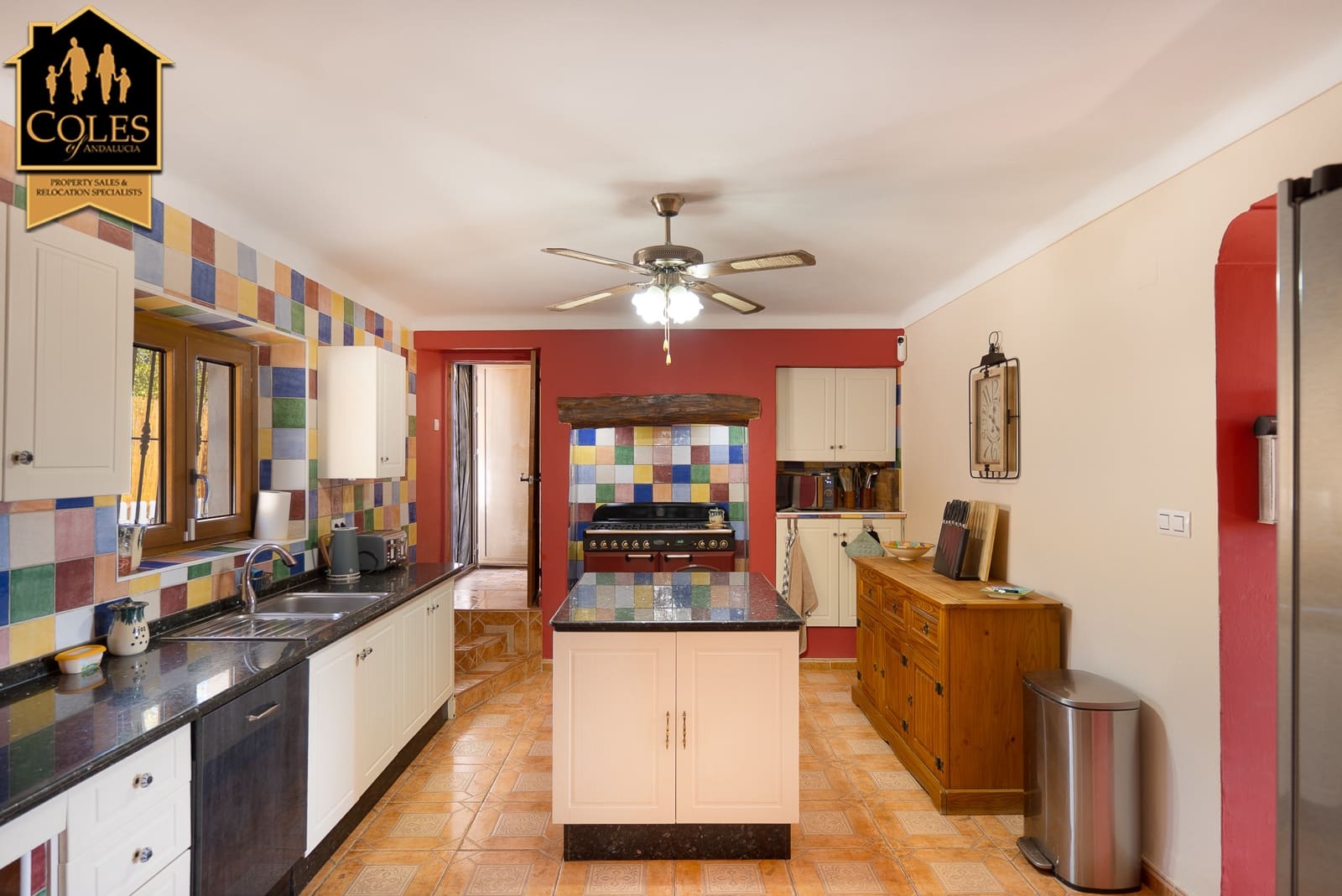 6 slaapkamer Finca/Landhuis te koop in Oria met zwembad garage - € 370.000 (Ref: 10021445)