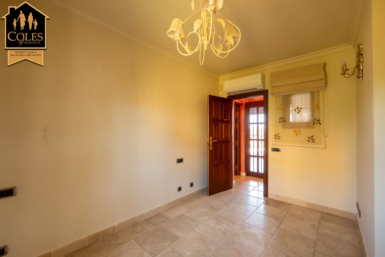 Chalet de 4 habitaciones en Desert Springs en venta con piscina garaje - 725.000 € (Ref: 10021446)