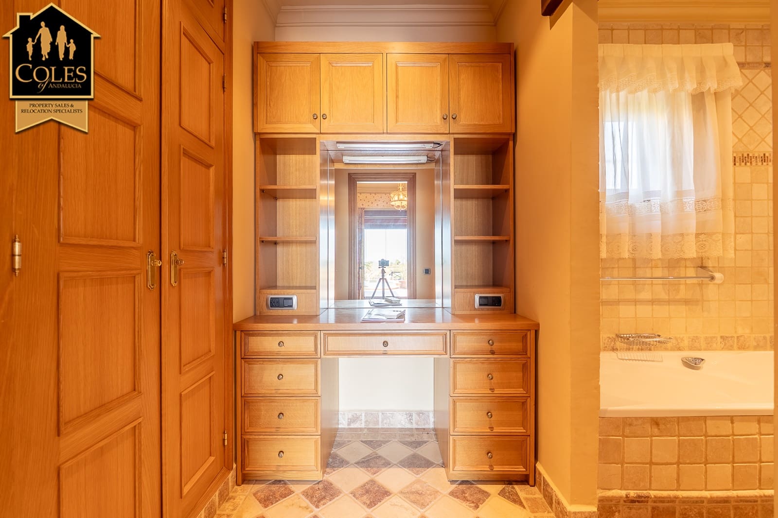 Chalet de 4 habitaciones en Desert Springs en venta con piscina garaje - 725.000 € (Ref: 10021446)