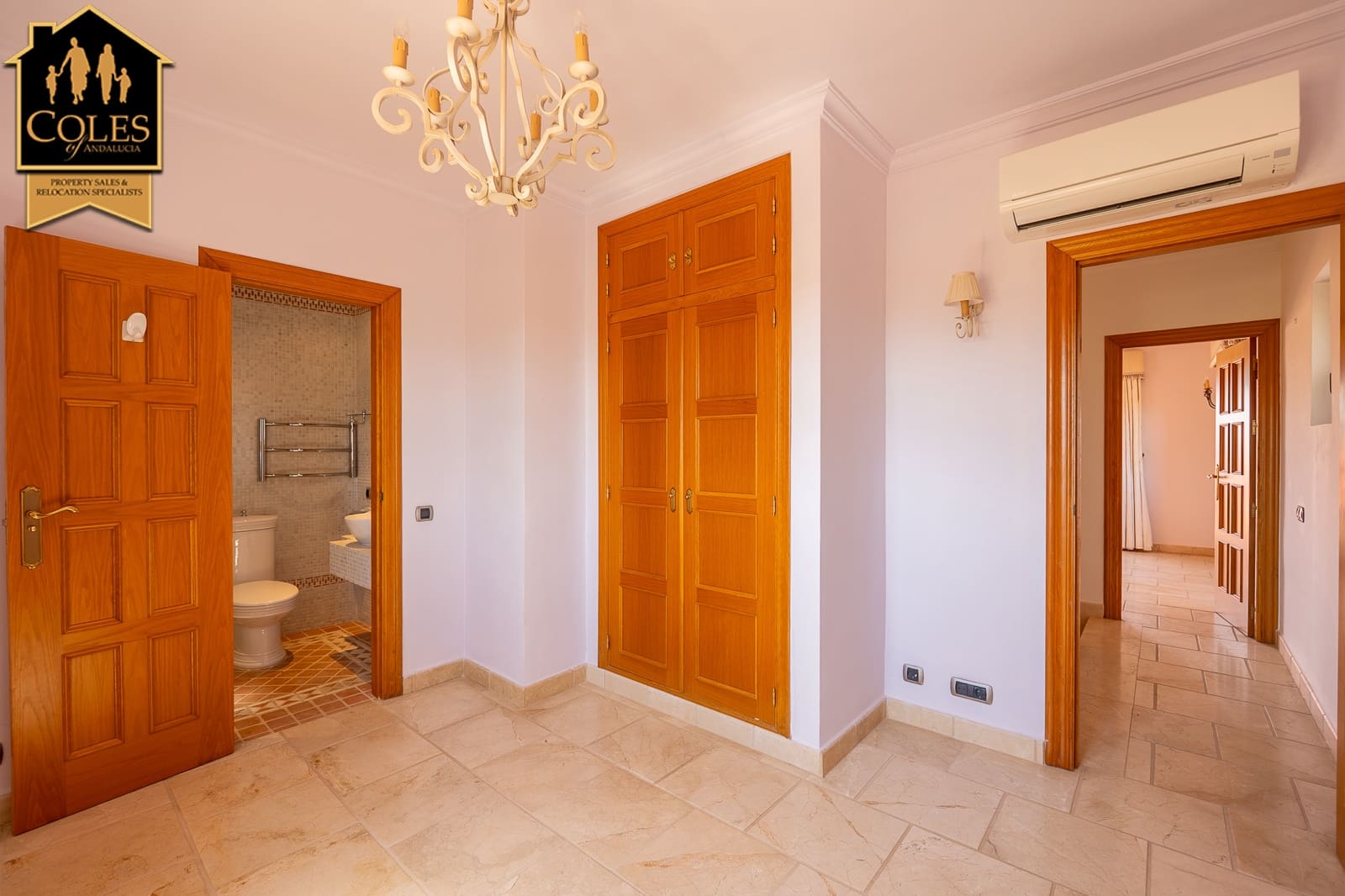 Chalet de 4 habitaciones en Desert Springs en venta con piscina garaje - 725.000 € (Ref: 10021446)