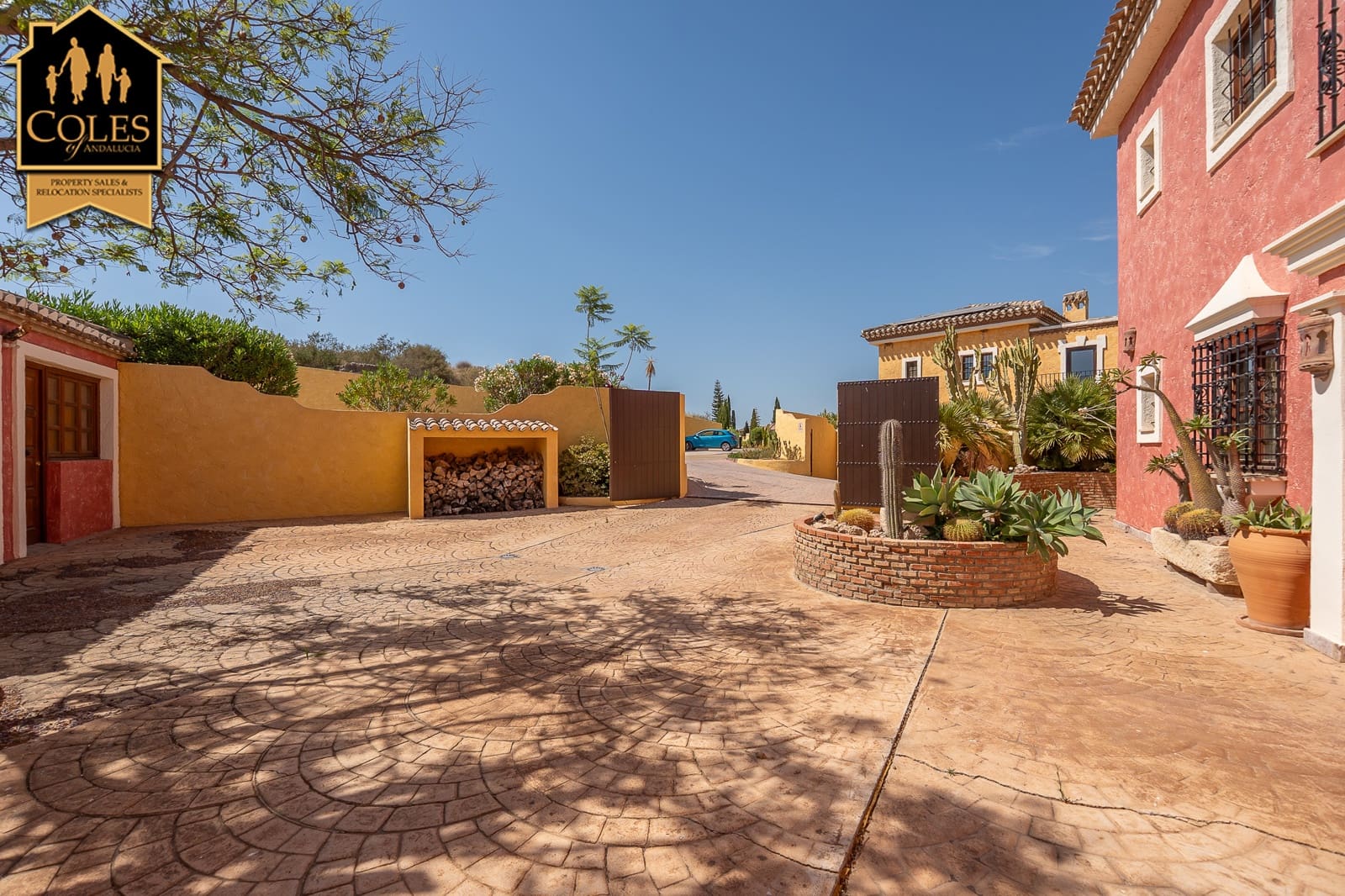 Chalet de 4 habitaciones en Desert Springs en venta con piscina garaje - 725.000 € (Ref: 10021446)