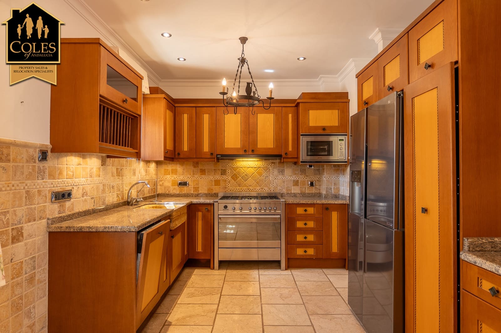Chalet de 4 habitaciones en Desert Springs en venta con piscina garaje - 725.000 € (Ref: 10021446)