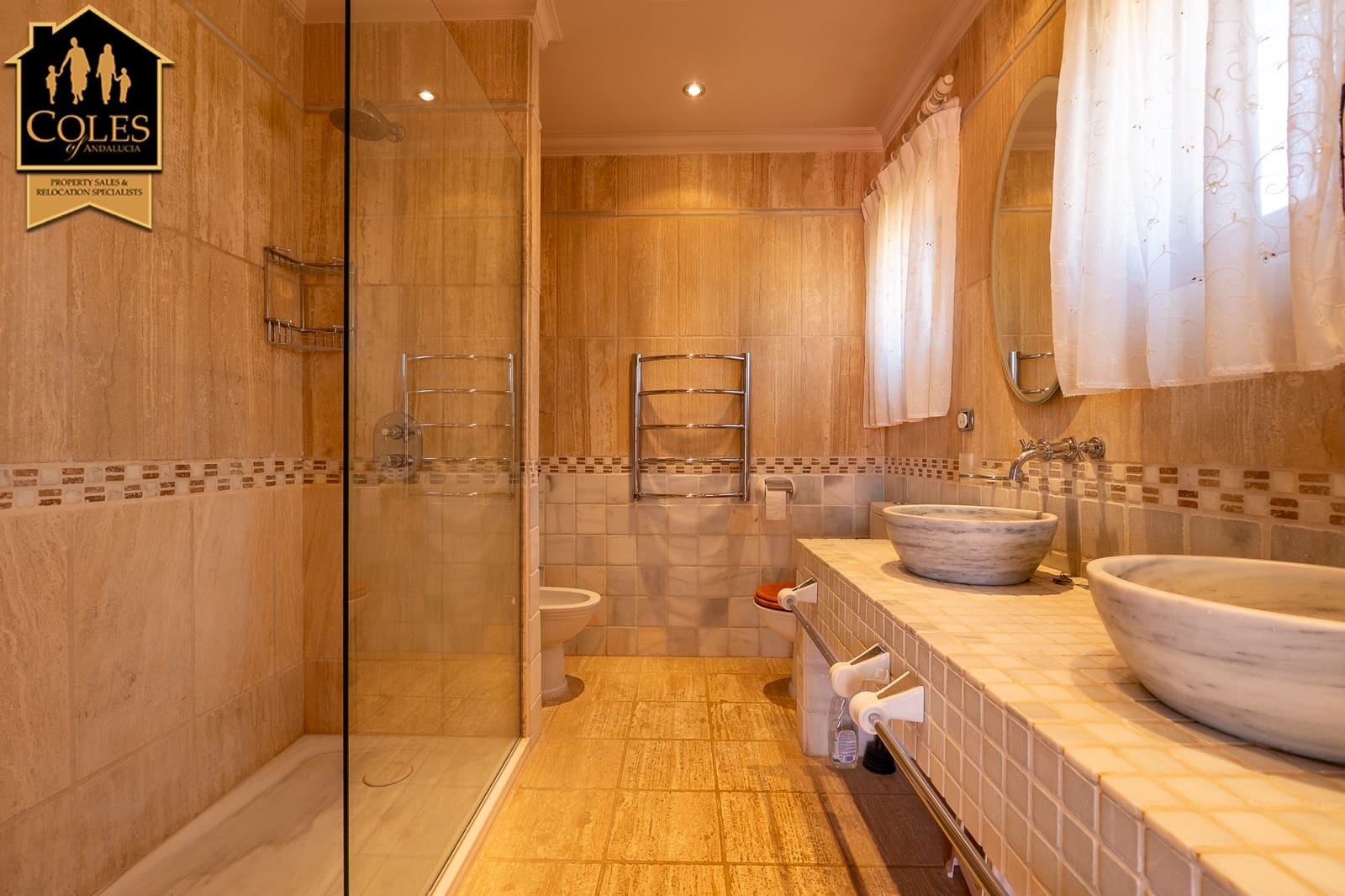 Chalet de 4 habitaciones en Desert Springs en venta con piscina garaje - 725.000 € (Ref: 10021446)