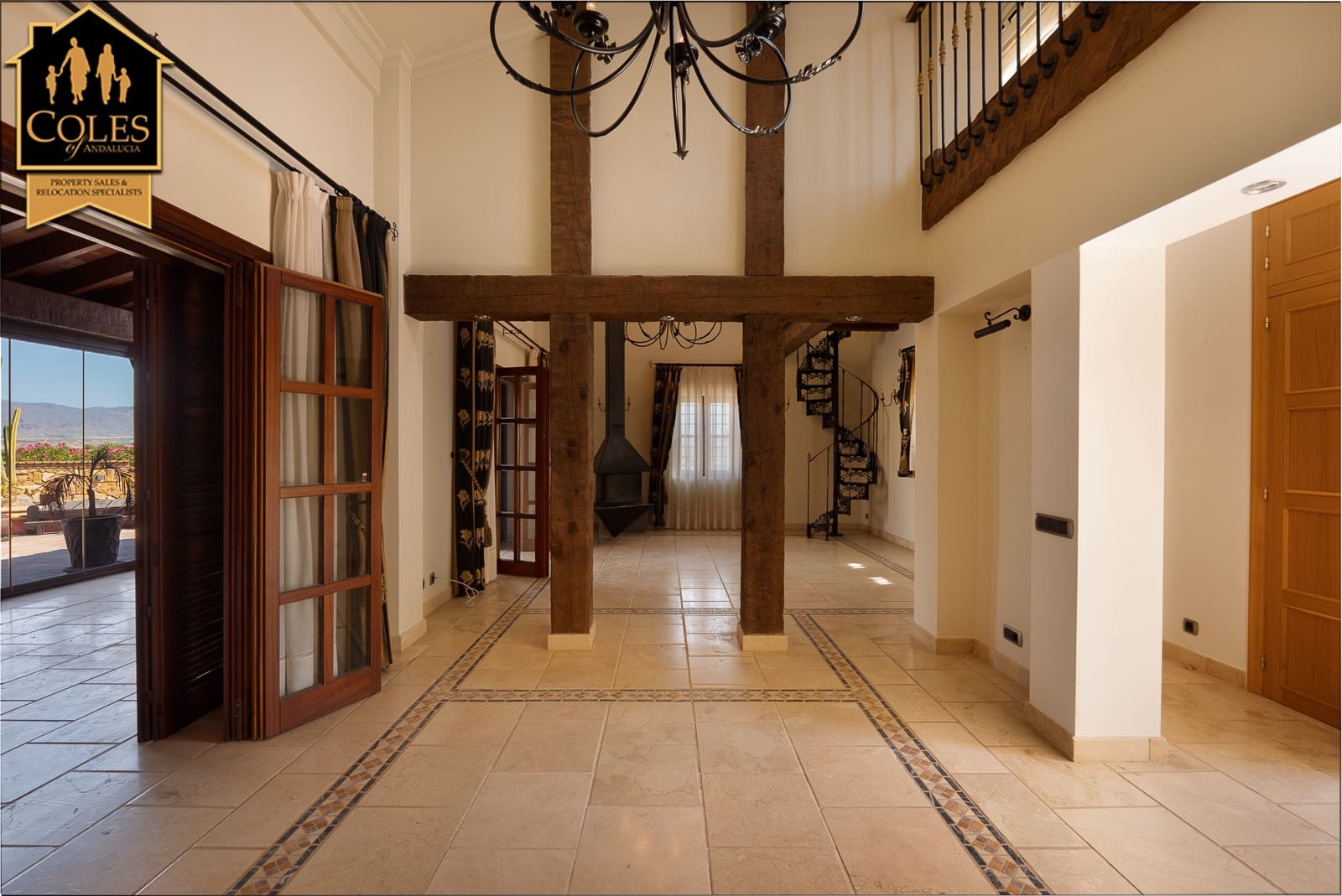 Chalet de 4 habitaciones en Desert Springs en venta con piscina garaje - 725.000 € (Ref: 10021446)