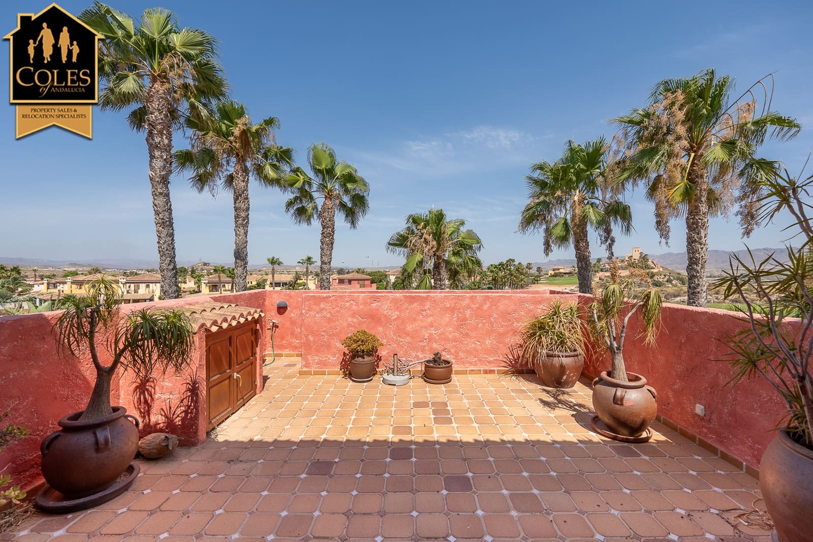 Chalet de 4 habitaciones en Desert Springs en venta con piscina garaje - 725.000 € (Ref: 10021446)