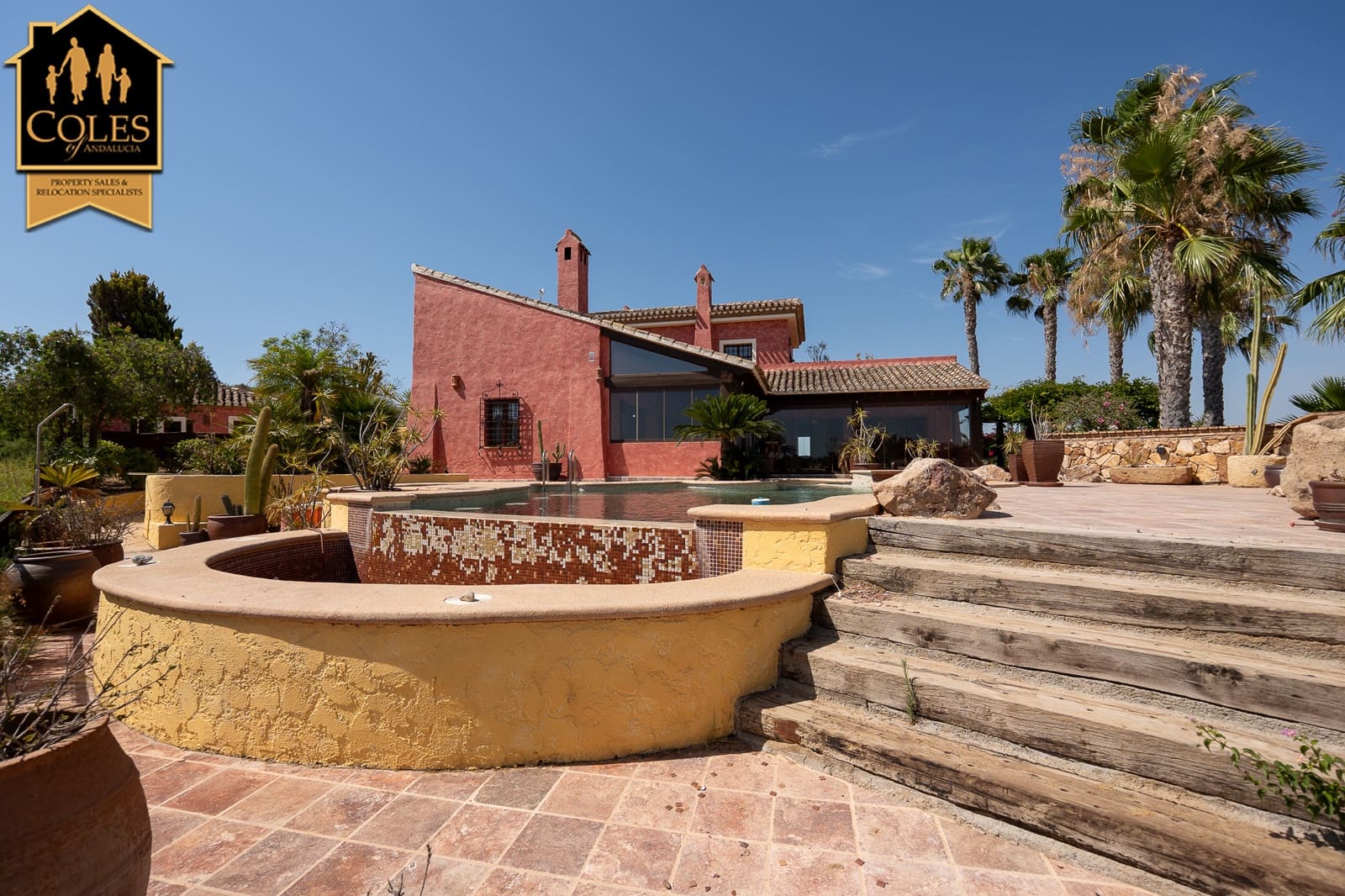 Chalet de 4 habitaciones en Desert Springs en venta con piscina garaje - 725.000 € (Ref: 10021446)