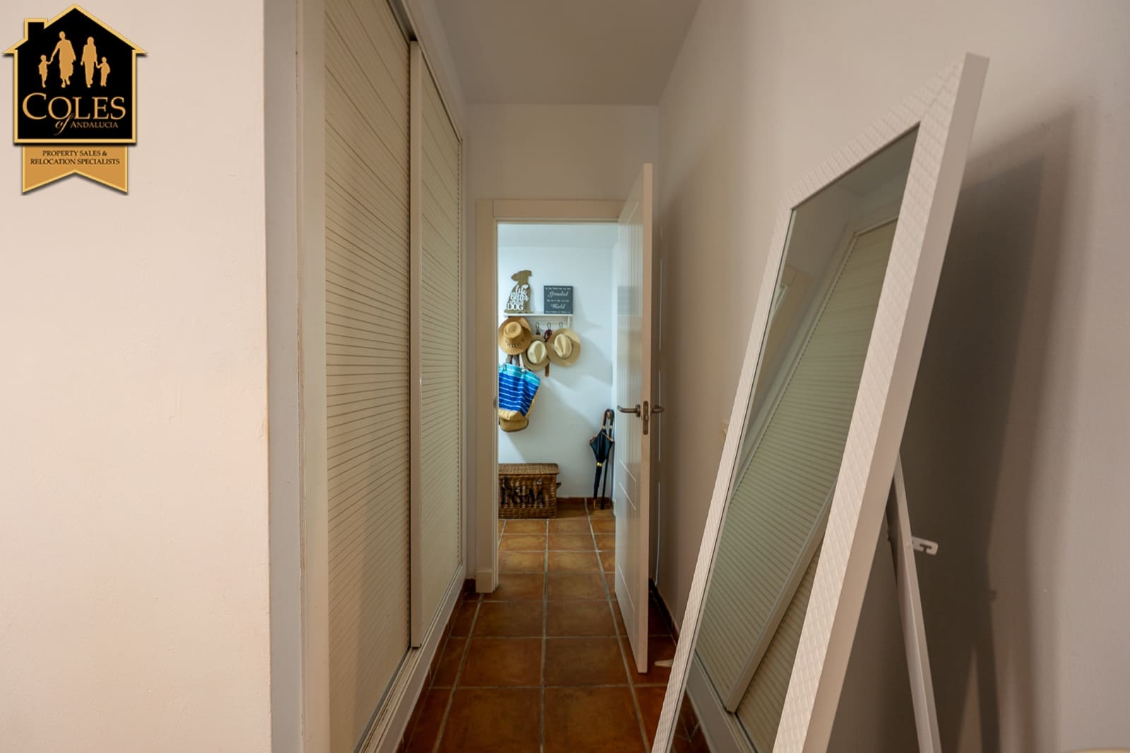 2 bedroom Beach Apartment for sale in Mojacar with pool garage - € 269,950 (Ref: 10023002)