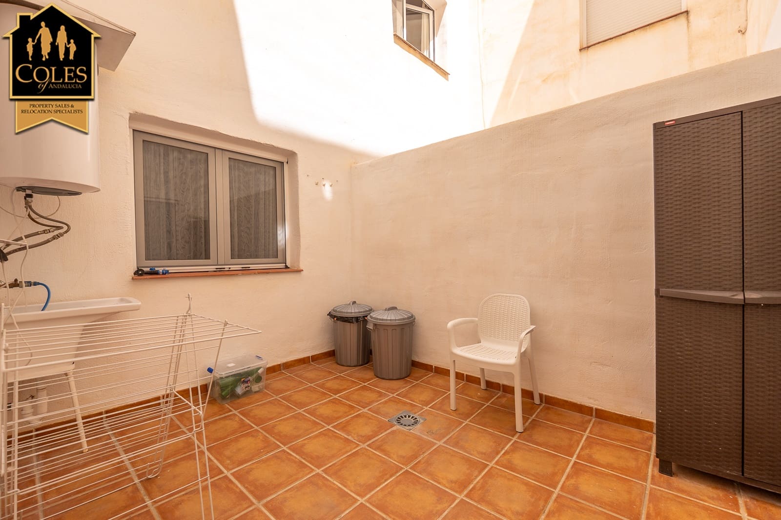 2 bedroom Beach Apartment for sale in Mojacar with pool garage - € 269,950 (Ref: 10023002)