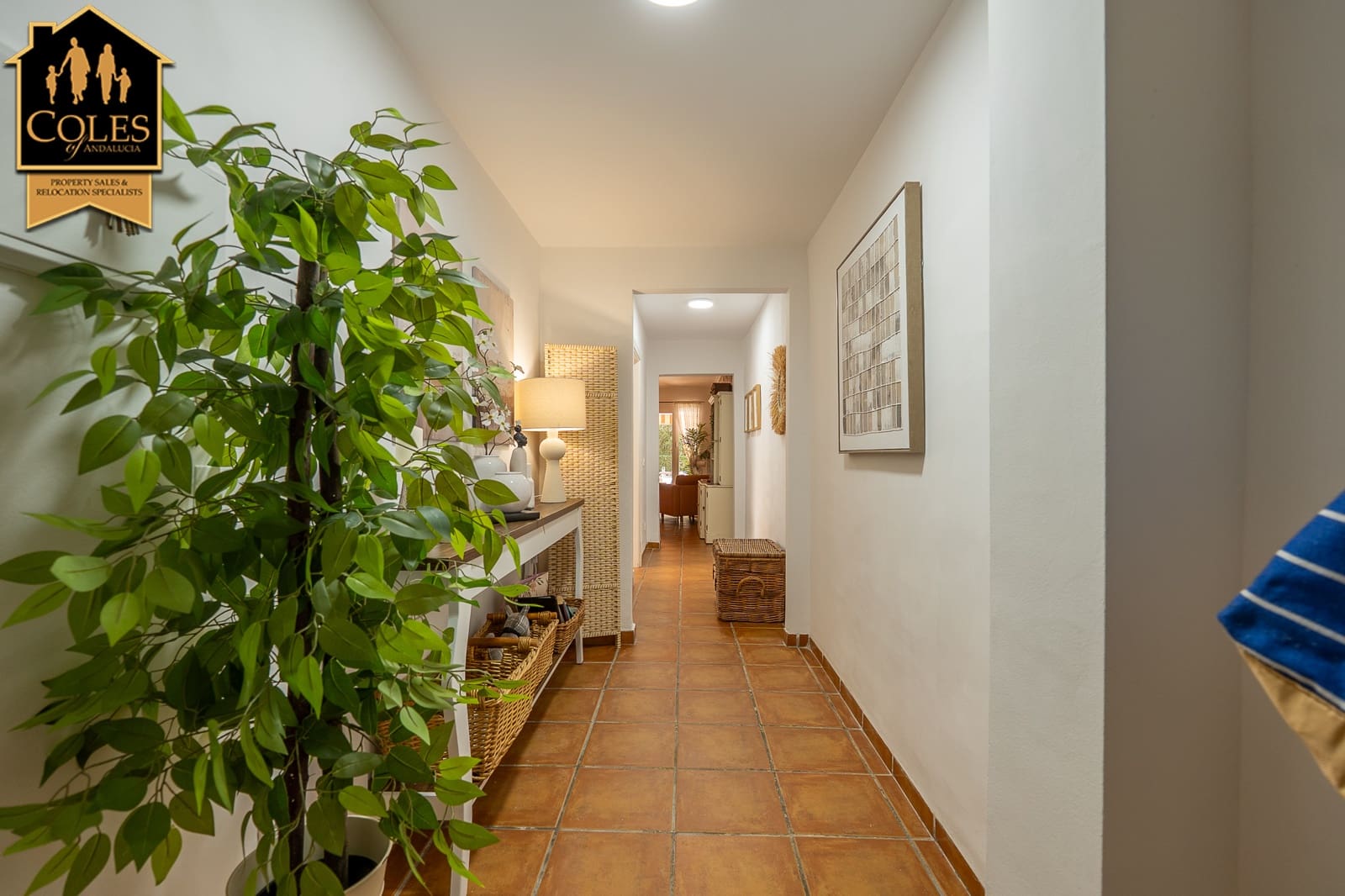 2 bedroom Beach Apartment for sale in Mojacar with pool garage - € 269,950 (Ref: 10023002)