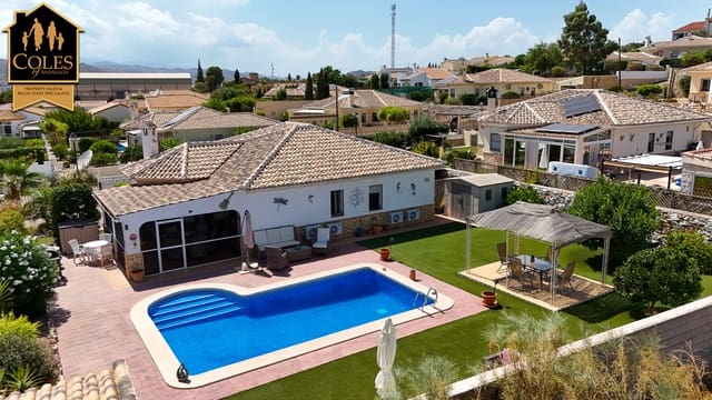 3 chambre Villa/Maison à vendre à Arboleas avec piscine garage - 310 000 € (Ref: 10023076)