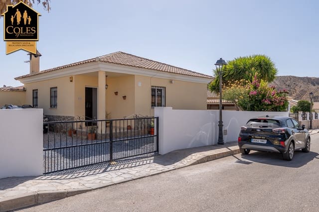 3 chambre Villa/Maison à vendre à Arboleas avec piscine garage - 259 999 € (Ref: 10026145)