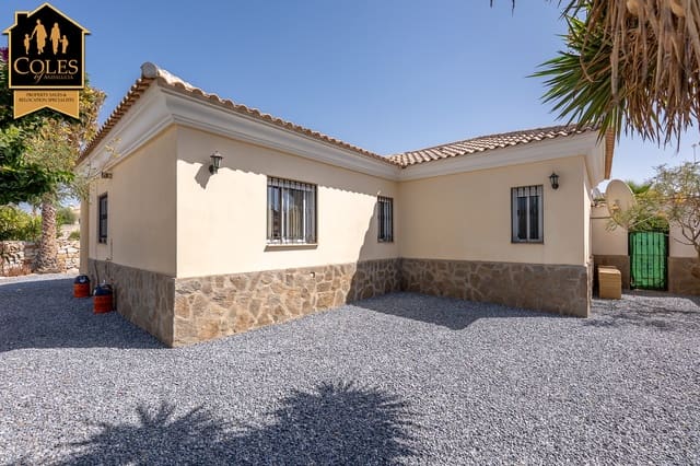 3 chambre Villa/Maison à vendre à Arboleas avec piscine garage - 259 999 € (Ref: 10026145)