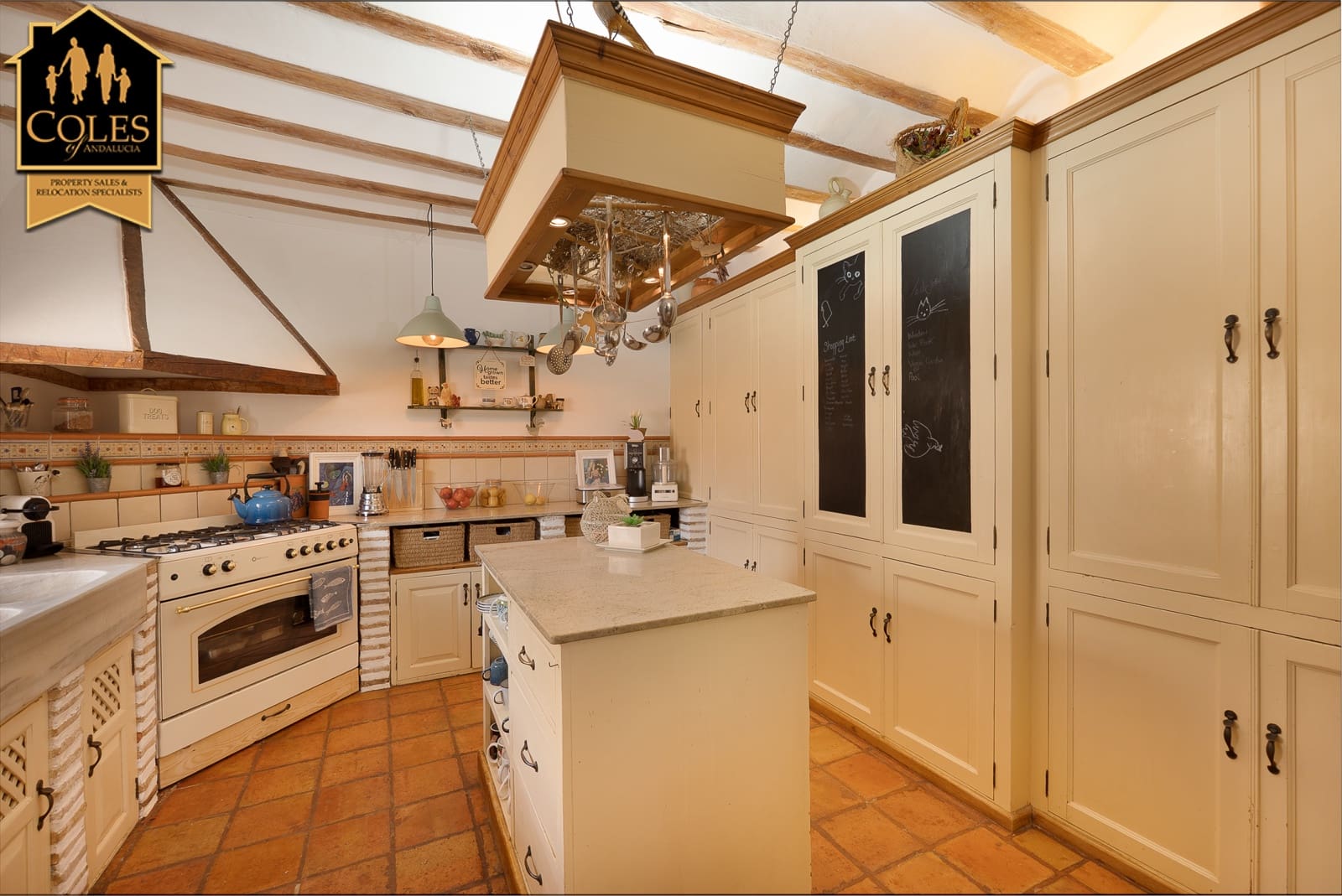 7 soverom Finca/Herregård til salgs i Velez-Blanco med svømmebasseng garasje - € 695 000 (Ref: 10052149)